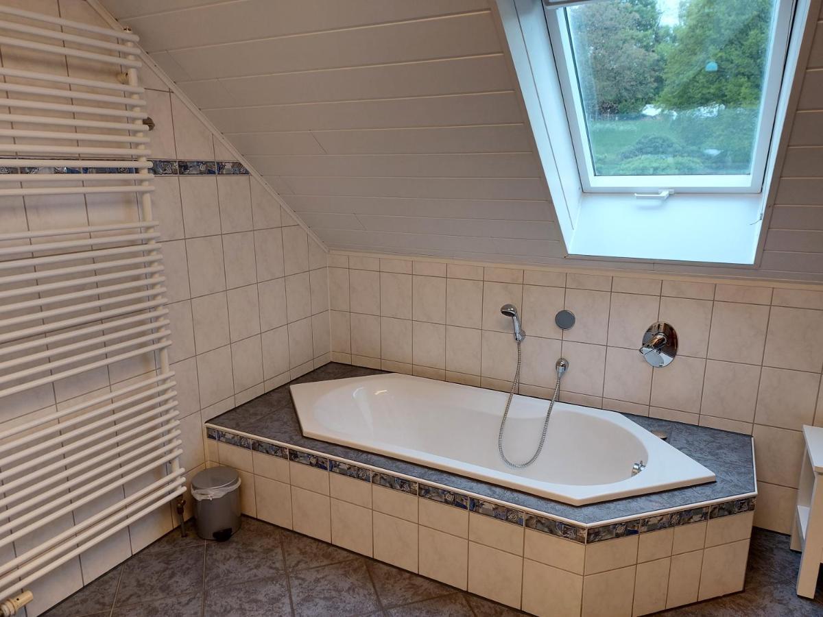Ferienwohnung Fruehlingstrasse Mehlbach Екстериор снимка